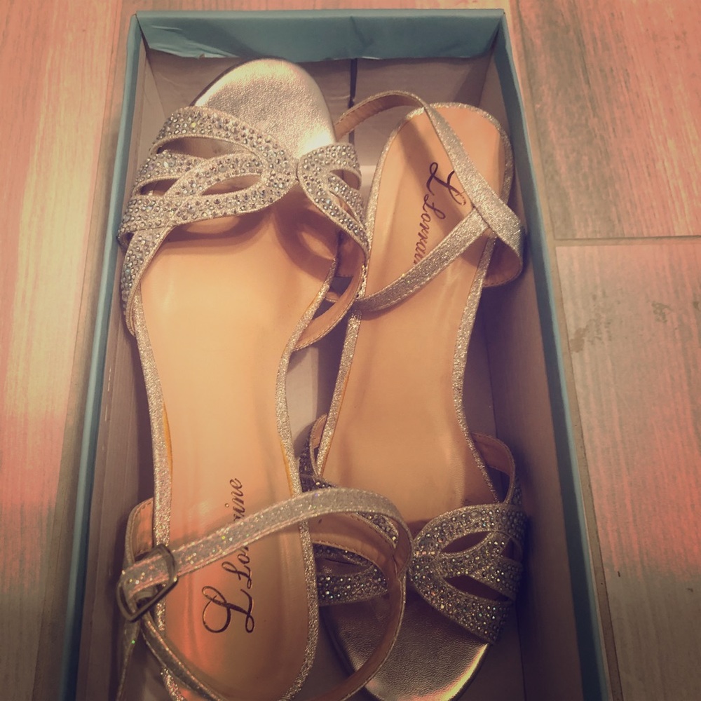 Silver Sparkle Heels size 7 1/2